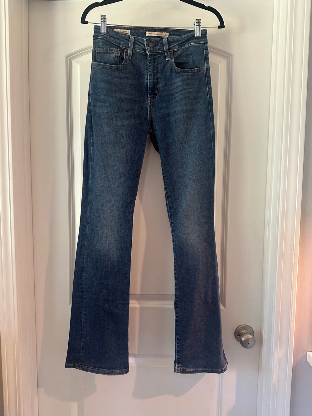 Levi’s 725 High Rise Bootcut